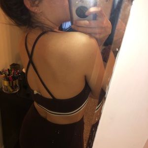 Maroon super cute two-piece legging set😍🤤